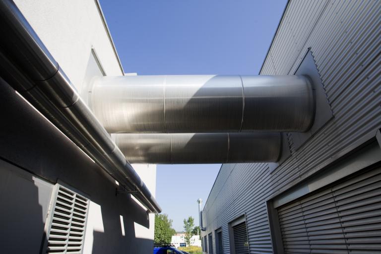 TFZ Krems Gebäude Außenwände