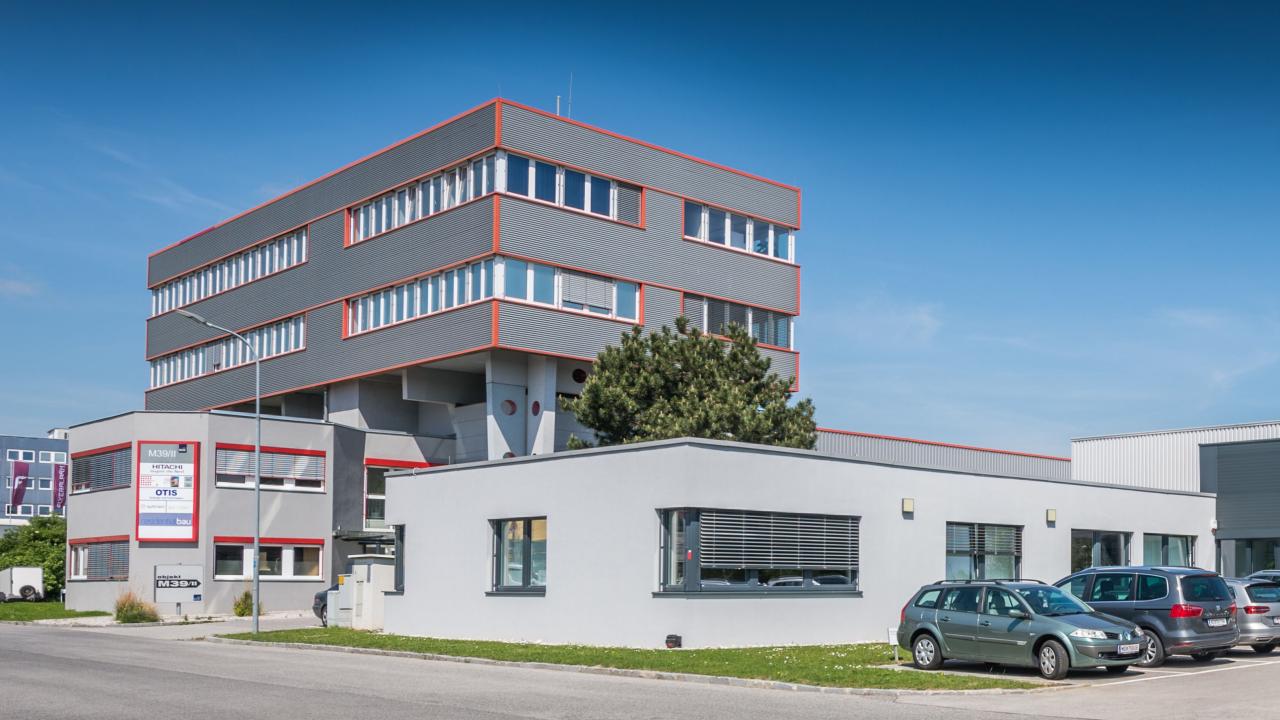 Mietobjekt M39II im IZ NÖ-Süd mit Parkplätzen