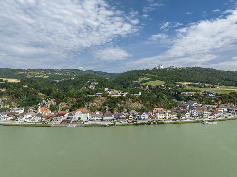 Landschaftsbild Donau in der Wachau