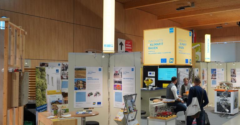 Ein Messestand