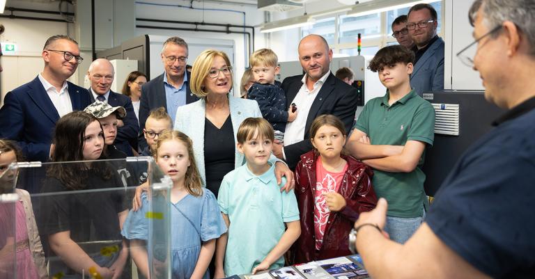 Viele Besucher bei der Langen Nacht der Forschung in Wiener Neustadt