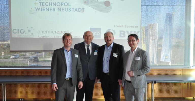 Gruppenfoto Smart Surface Summit