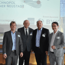Gruppenfoto Smart Surface Summit