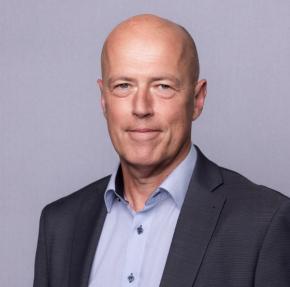 Portraitfoto Werner Bauer