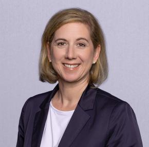 Portraitfoto Steffi Feichtinger