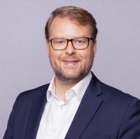 Portraitfoto Florian Kamleitner