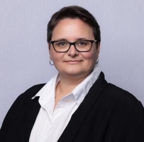Portraitfoto Elisabeth Karl