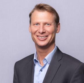 Portraitfoto Peter Lechner