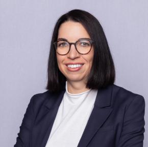 Portraitfoto Petra Pfeiffer