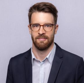 Portraitfoto Johannes Zeilinger