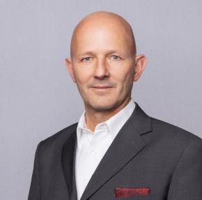 Portraitfoto Claus Zeppelzauer