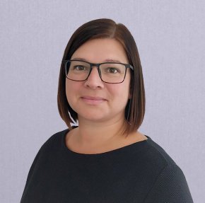 Portraitfoto Kerstin Hollnsteiner