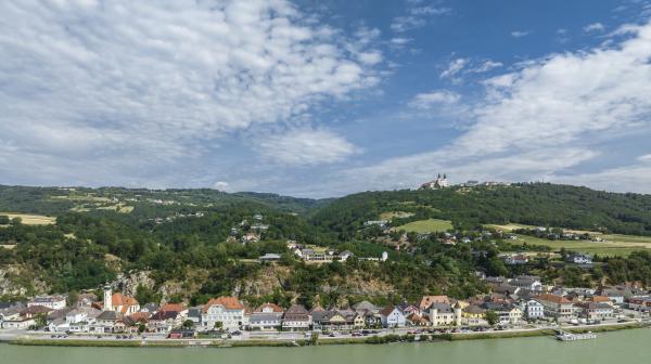 Landschaftsbild Donau in der Wachau