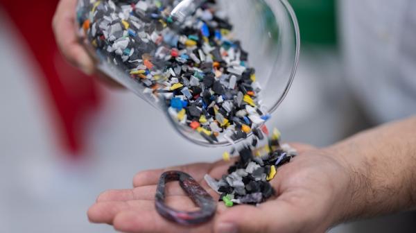 zerkleinerte Kunststoffteilchen