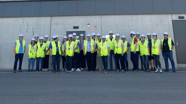 Gruppenfoto bei Triplast