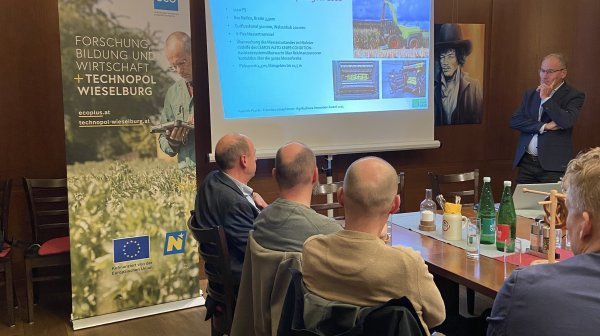 Vortragssituation in kleiner Runde 