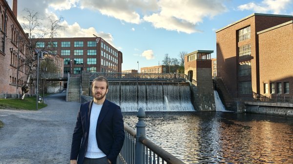 Portrait Luke Kähkönen 