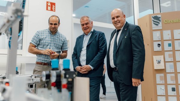 Pressefoto3 C Michael Meindl Viele Besucher bei der Langen Nacht der Forschung in Wiener Neustadt