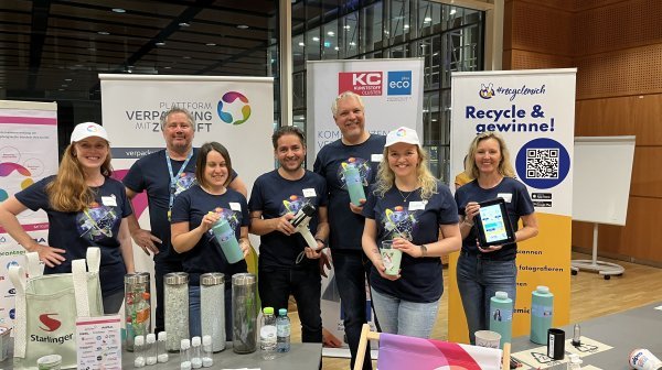 Gruppenfoto Kunststoff-Cluster