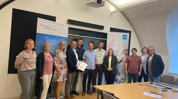 Teilnehmerinnen und Teilnehmer des Technopol-Frühstücks in Wieselburg