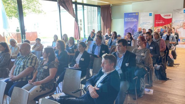 Aufnahme des Publikums bei der Veranstaltung