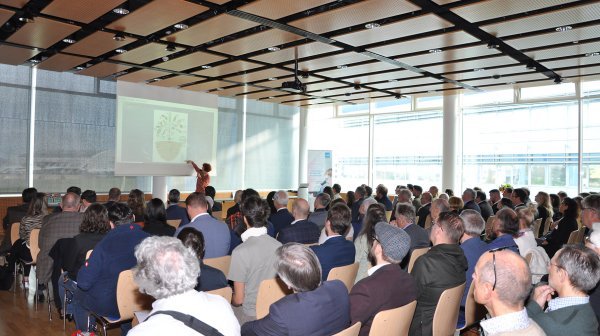 Aufnahme des Publikums bei der Veranstaltung